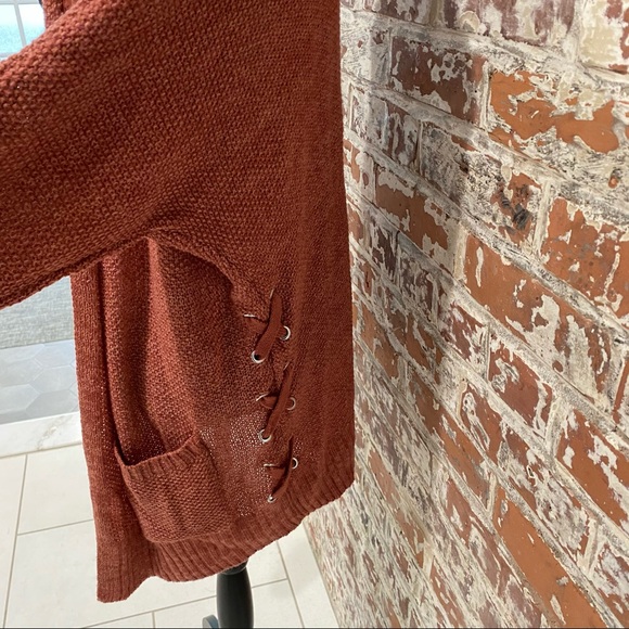 Pink Rose Vintage | Knit Cardigan Sweater with Pockets - Picture 8 of 10